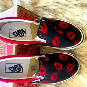 WOMENS Vans Classic Slip-On Size 8 (6.5 Mens)